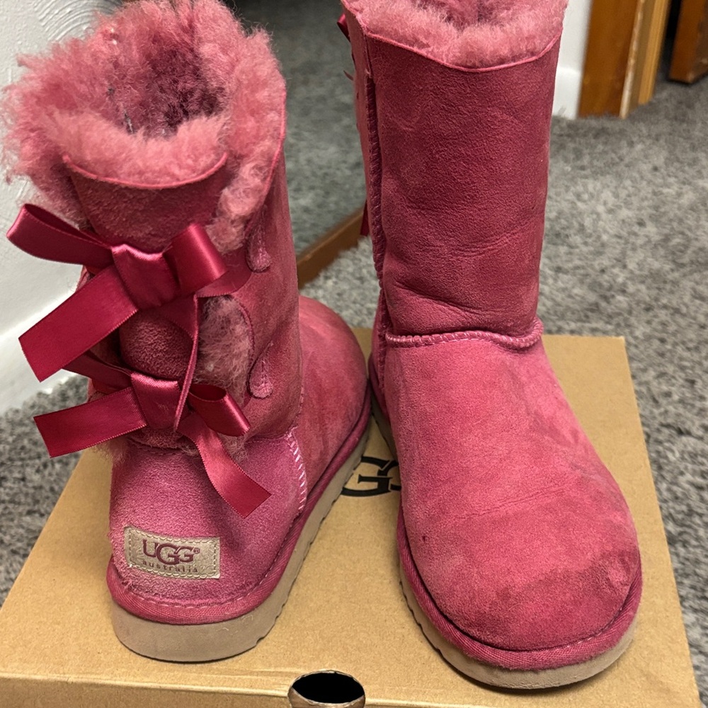 UGG Fuchsia Boots with Ribbon Accents
